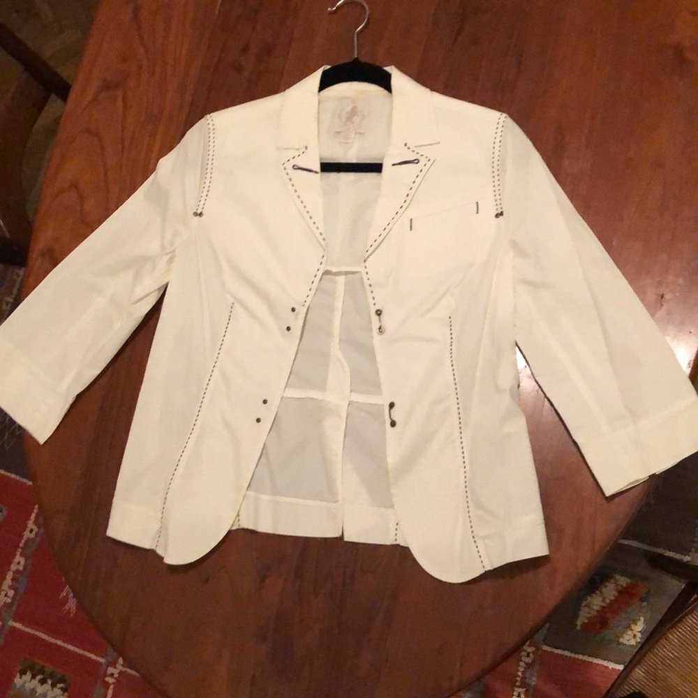 White cotton blazer